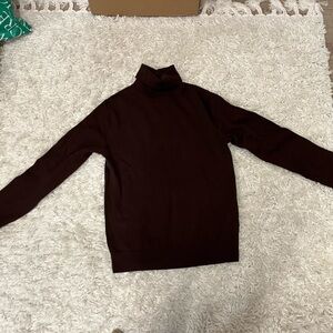 Banana Republic Men’s merino wool turtleneck, brown, size S
